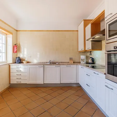 Maravilhoso T1 D'el Rey Amoreira (Leiria)